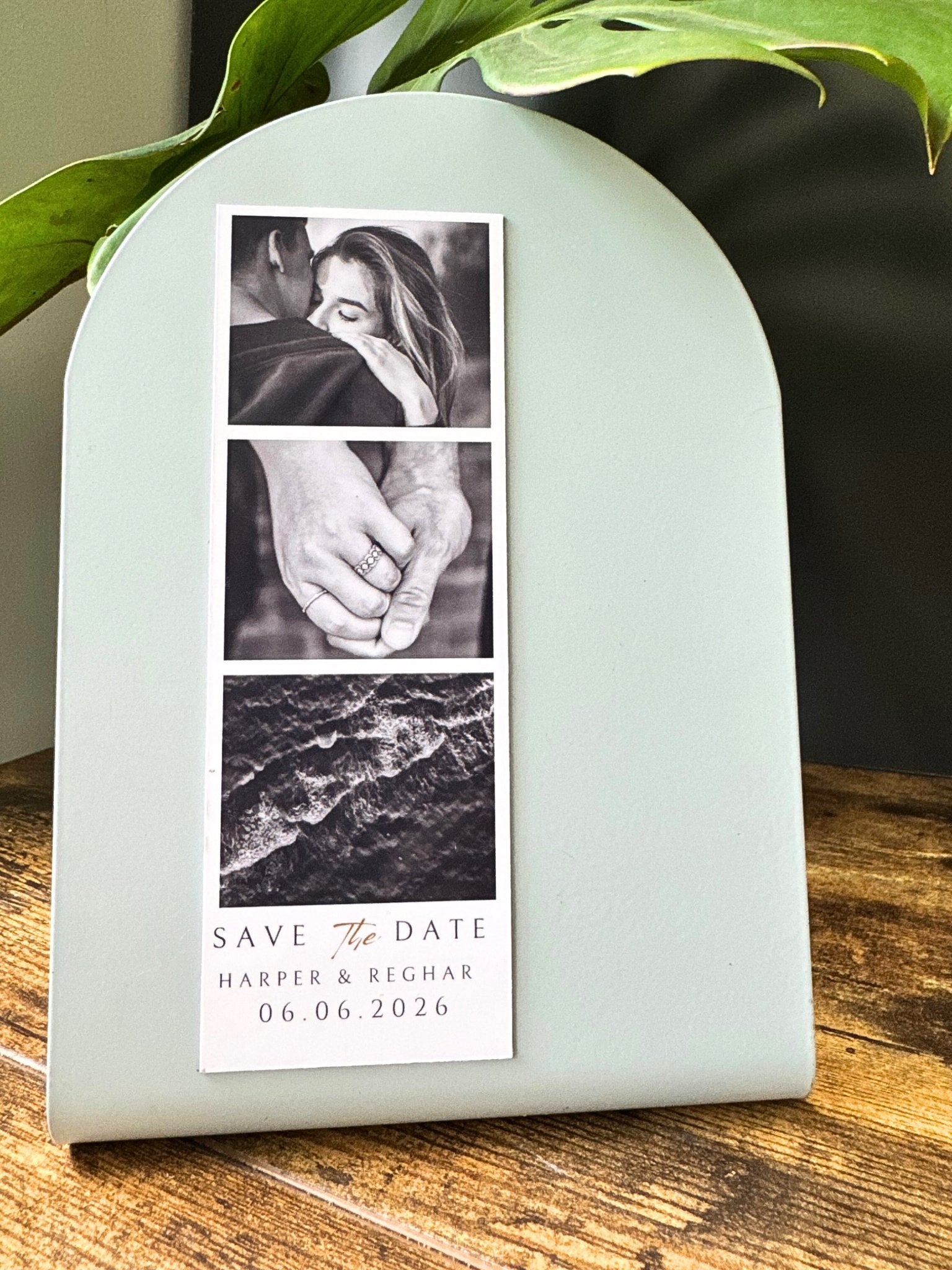 SAVE THE DATE PHOTOBOOTH MAGNETS - Attraxionmagnets